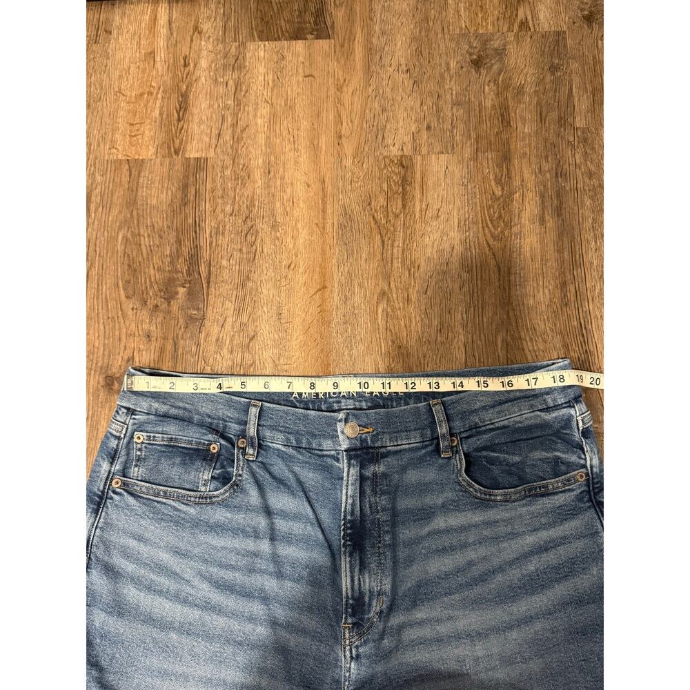 American Eagle Women’s Curvy Super High Rise Baggy Straight Jeans Size 18 - Picture 8 of 10